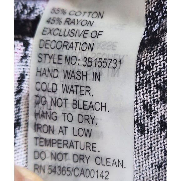 Peter Nygard Embellished Top Size XL Bright Floral Comfort - Picture 7 of 7